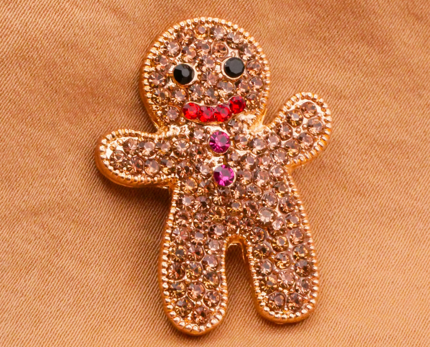 Gingerbread Man Rhinestone Hot Pink Buttons Metal Button 24x31mm