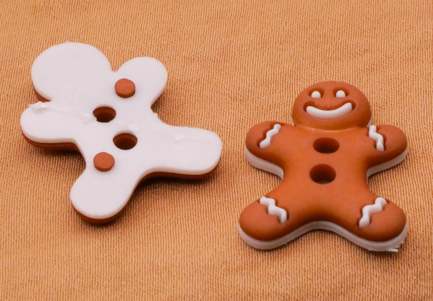 Gingerbread Man Snap Together Plastic Set of Seven Buttons 17x22mm