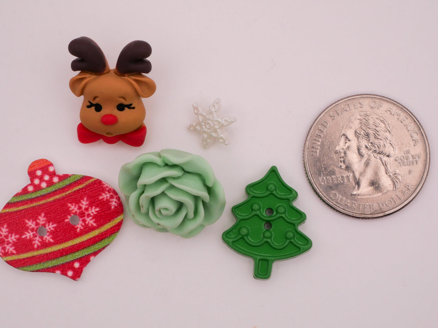 Christmas Variety Plastic Metal Wood Set of Thirteen Buttons Various 11-29mm