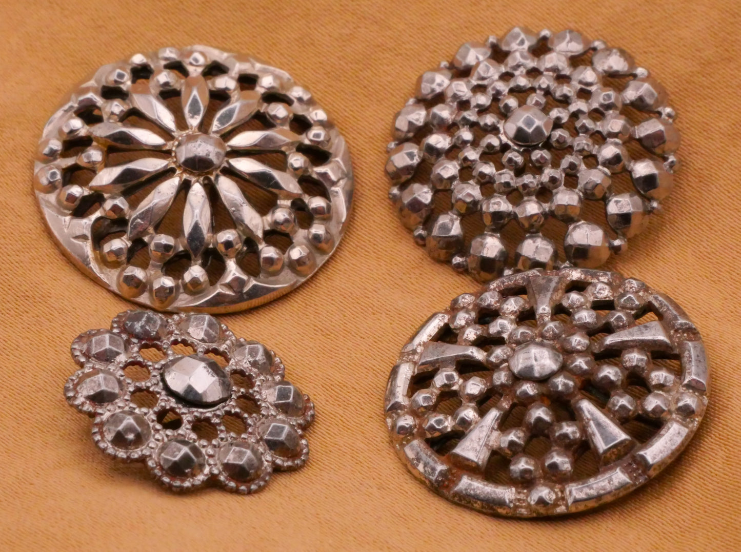 Steel Cut Look Snowflake Antique Metal Button Various 18-23mm