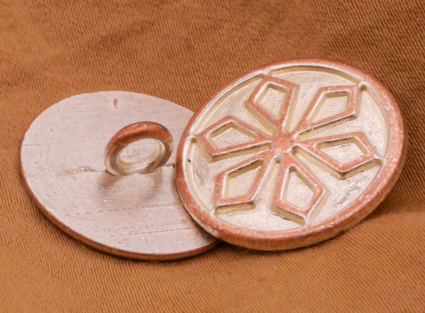 Snowflake Copper Metal Silver Wash Button 20mm