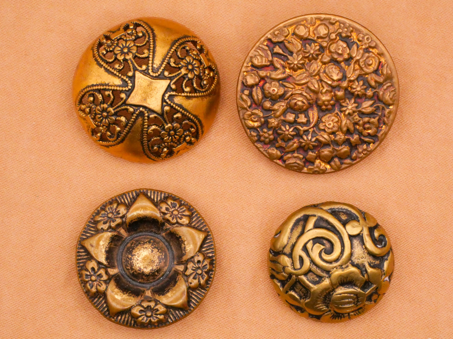 Flower Floral Design Brass Metal Antique Button Various 21-27mm