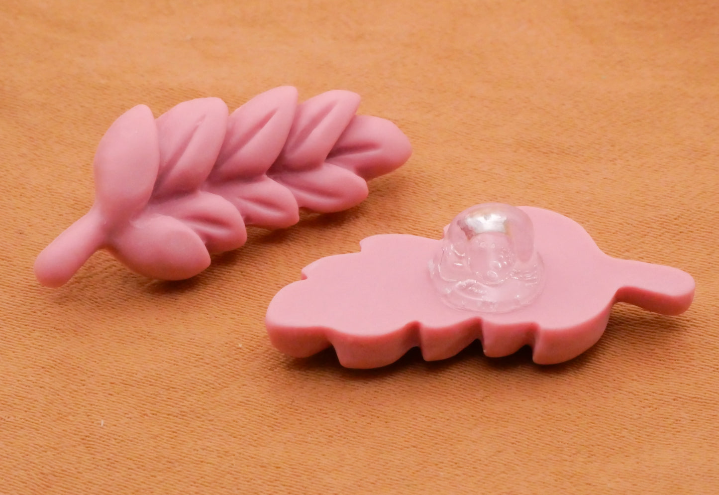 Leaf Grain Wheat Dusty Pink Plastic Pair of Buttons 13x29mm