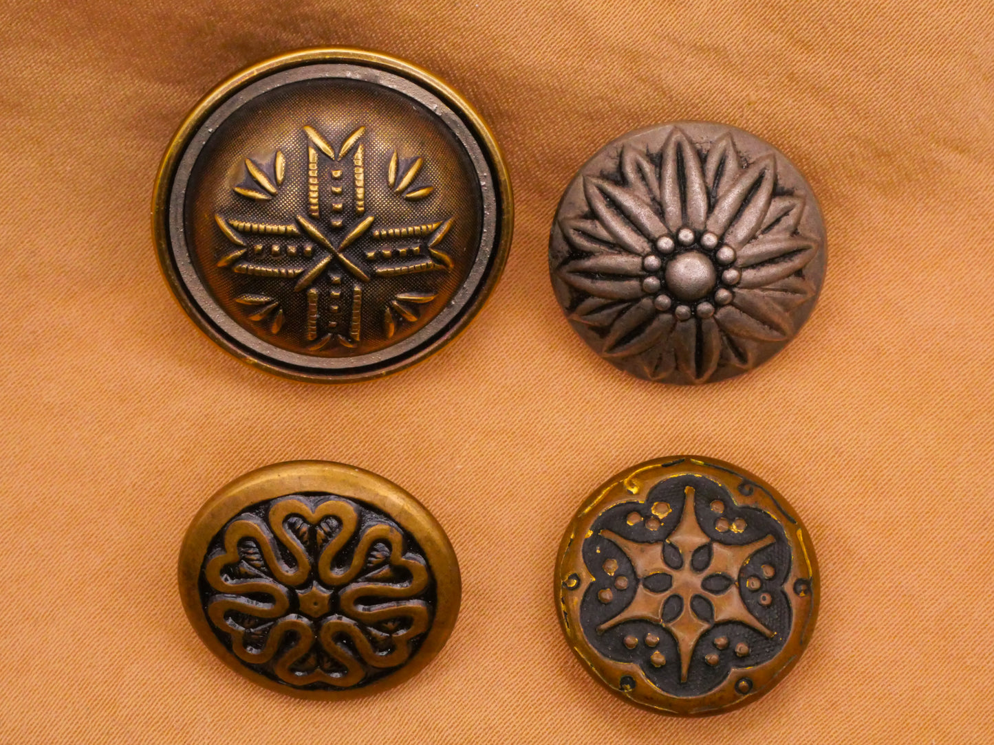 Snowflake Flower Vintage Antique Metal Button Various 18-24mm