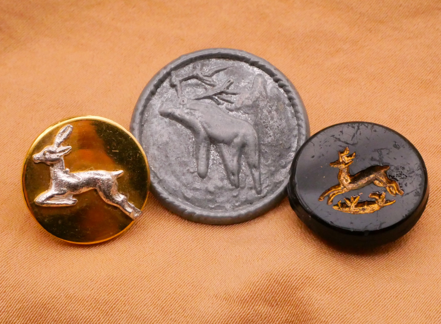 Stag Deer Elk Metal Glass Vintage Button Various 15-21mm