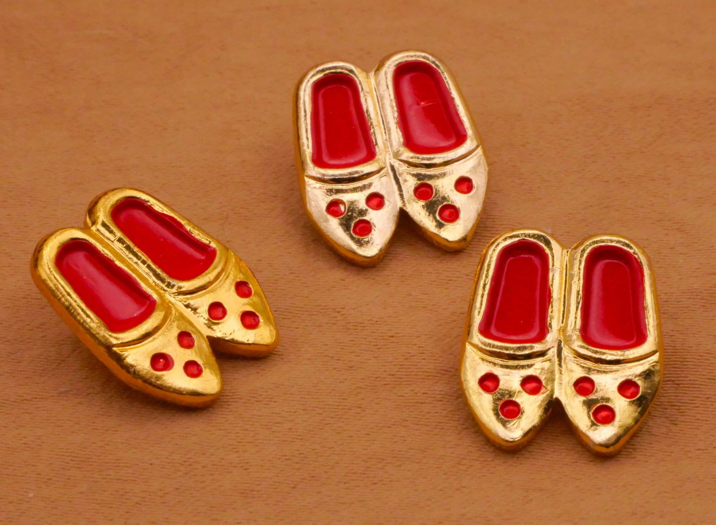 Dutch Wooden Shoes Gold Red Enamel Metal JHB Button 12x15mm