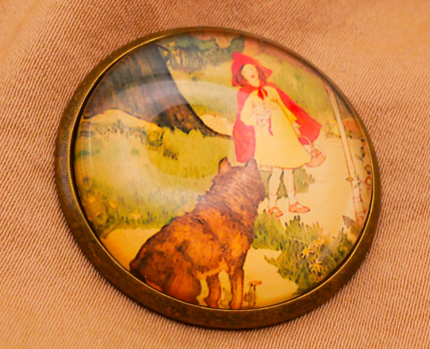 Little Red Riding Hood Big Bad Wolf Glass Dome Bronze Metal Button 28mm