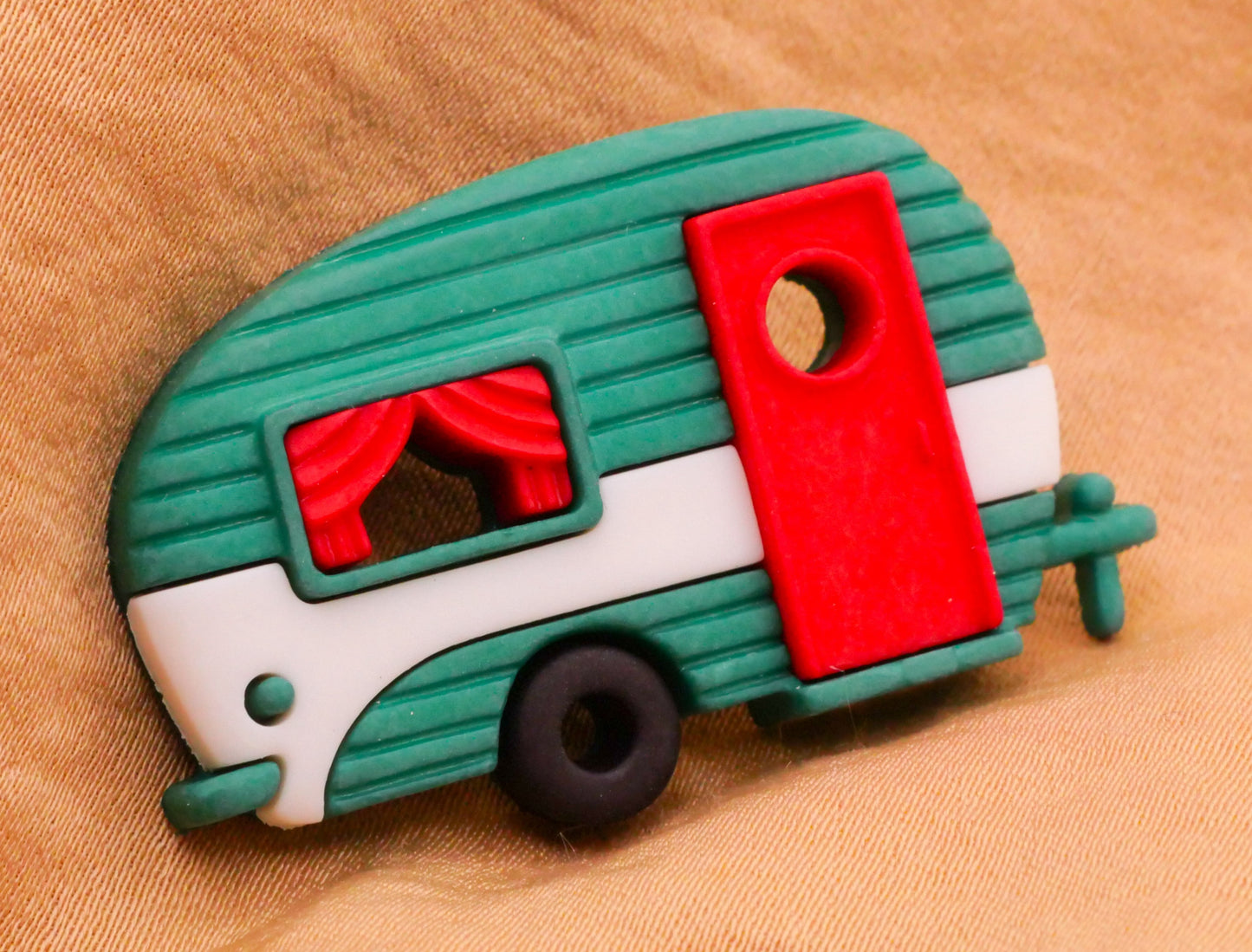 Camper Airstream Retro Teal Red Plastic Pair of Buttons 24x40mm