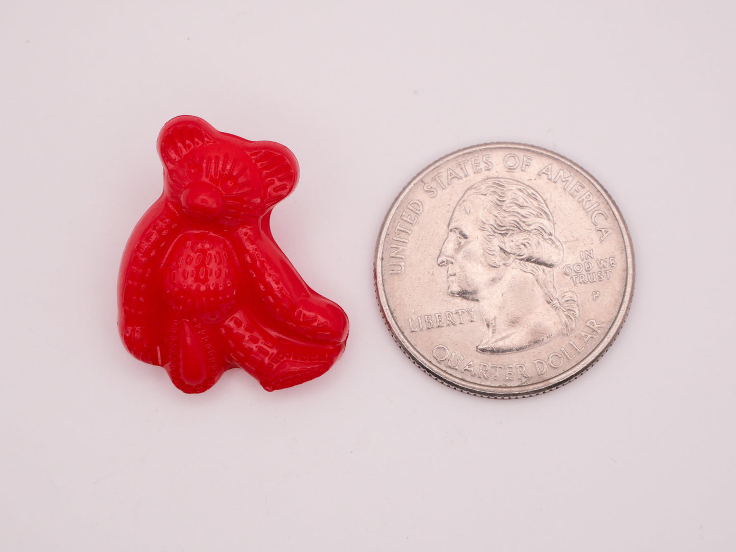 Teddy Bear Red Plastic Set of Five Buttons 21x24mm