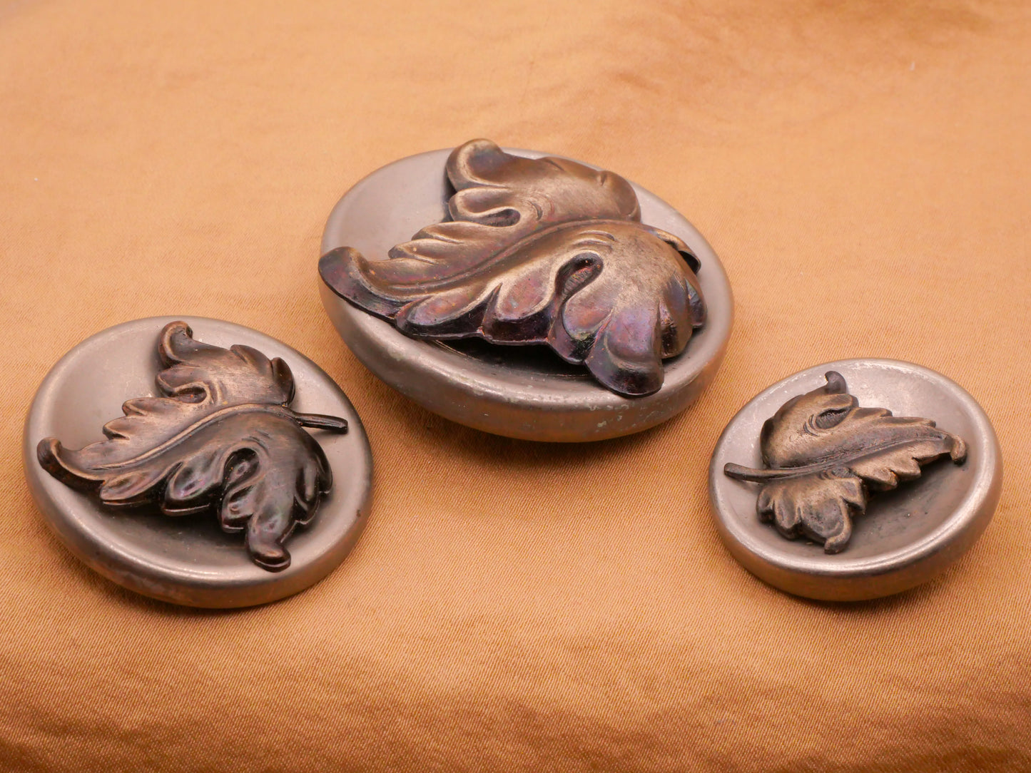 Leaf Leaves Two-Tone Two-Part Metal Button Various 29x45mm