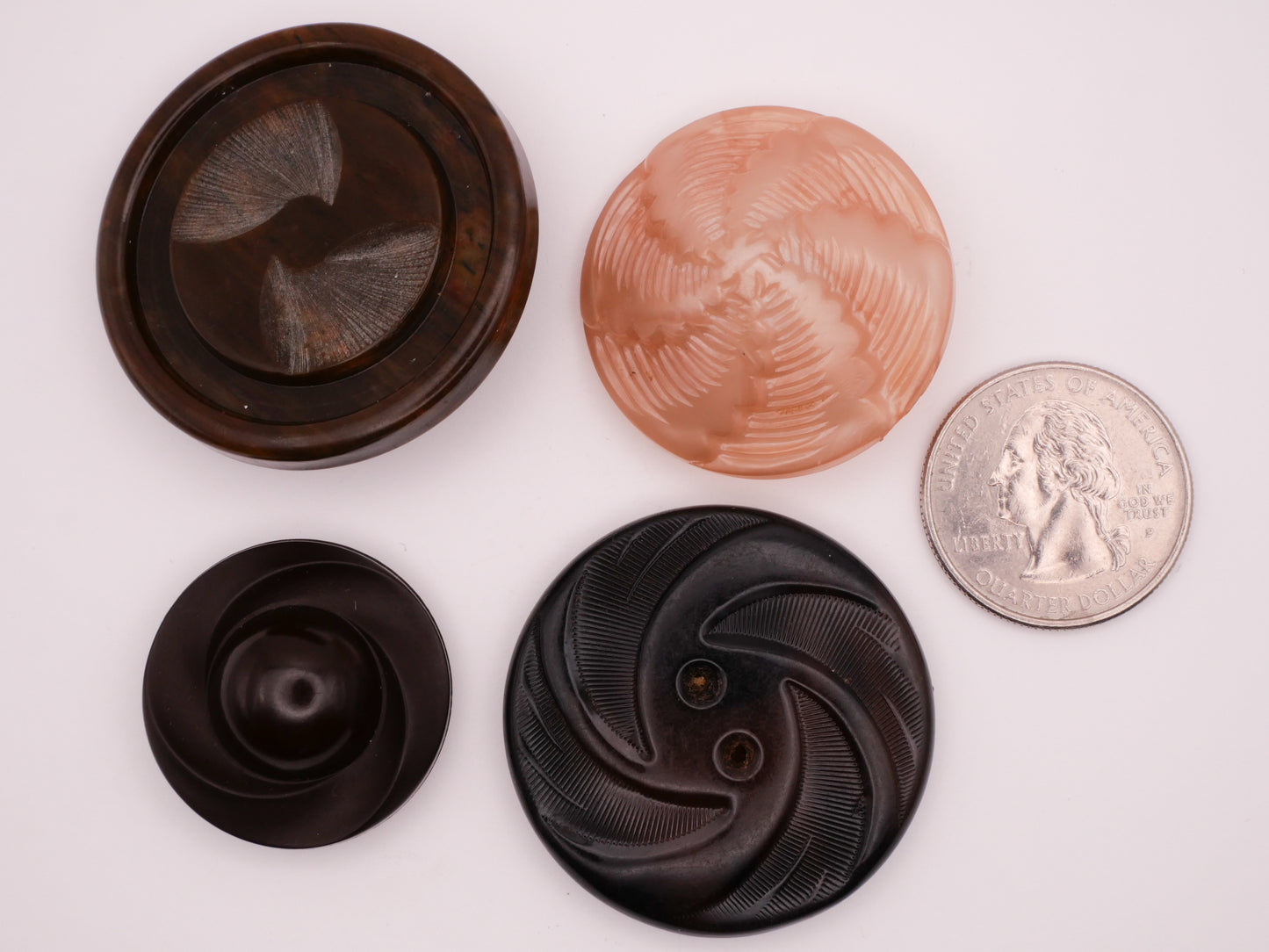 Swirl Spiral Brown Champagne Vintage Plastic Button Various 27-40mm