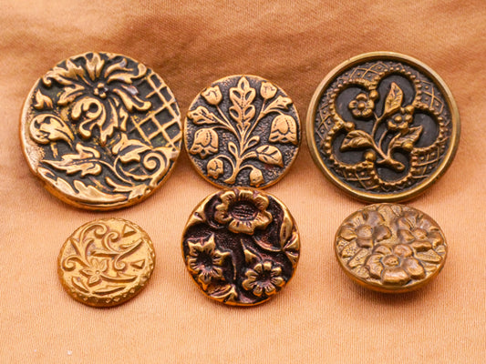 Flowers Floral Bronze Victorian Metal Button Various 14-24mm