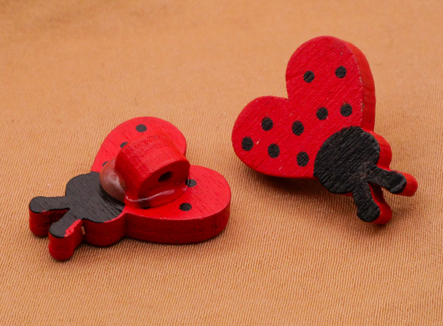 Ladybug Ladybird Wood Set of Five Buttons 17x20mm