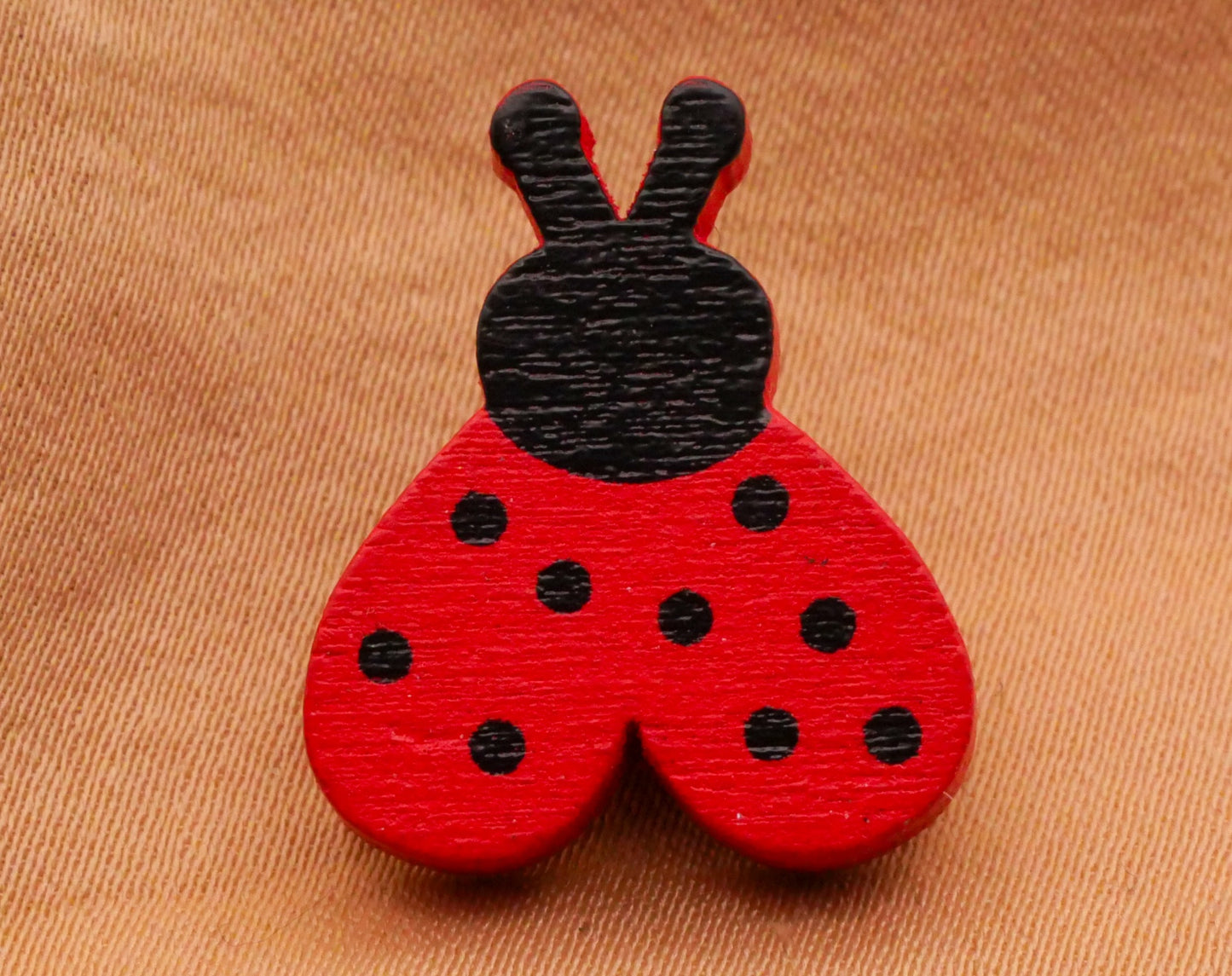 Ladybug Ladybird Wood Set of Five Buttons 17x20mm