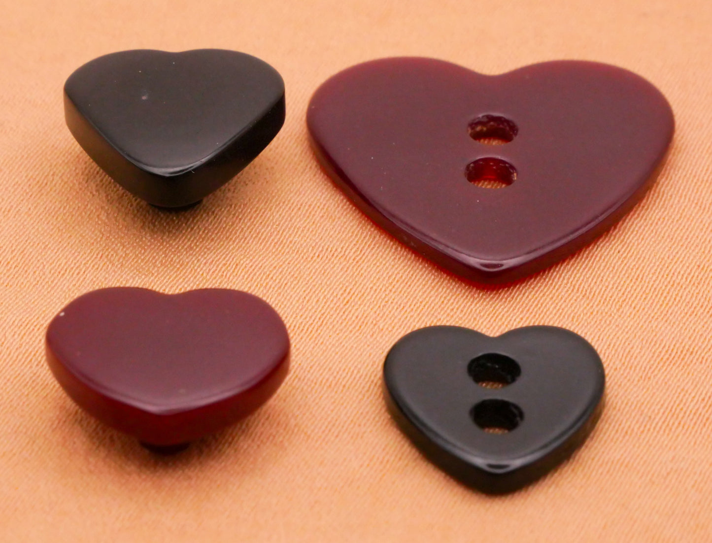 Heart Black Burgundy Vintage Plastic Button Various 12-22mm