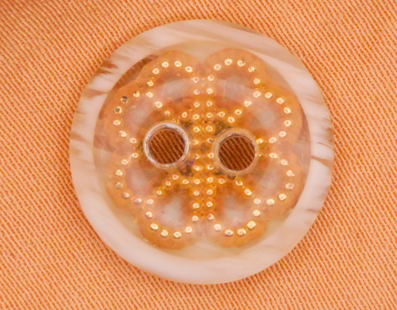 Clover Shamrock Metal Design in Plastic Vintage Set of Three Buttons 15mm