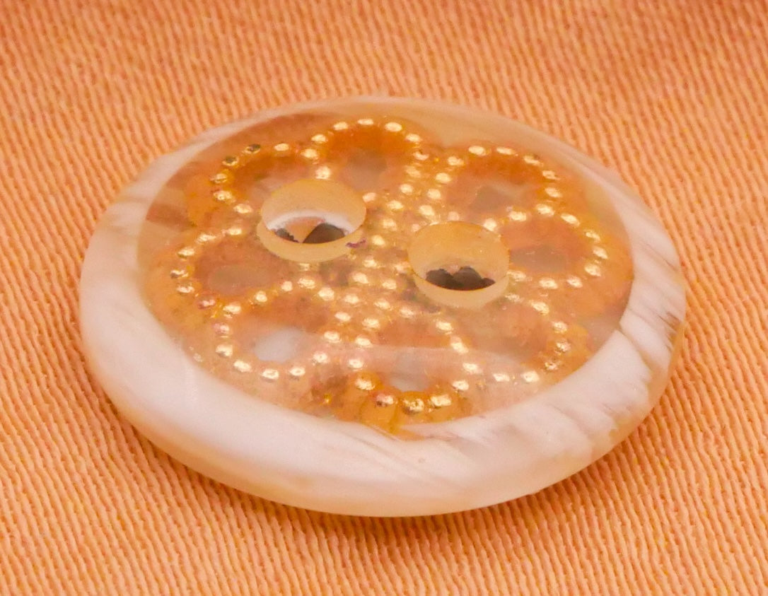 Clover Shamrock Metal Design in Plastic Vintage Set of Three Buttons 15mm