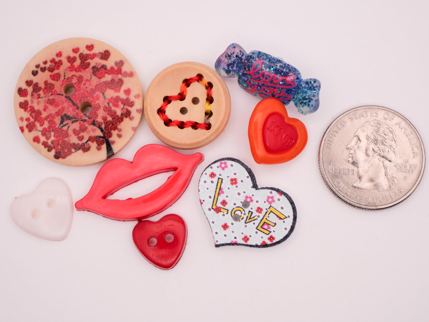 Valentine Heart Grab Bag Plastic Wood Assorted Set of Fifty Plus Buttons 9-31mm