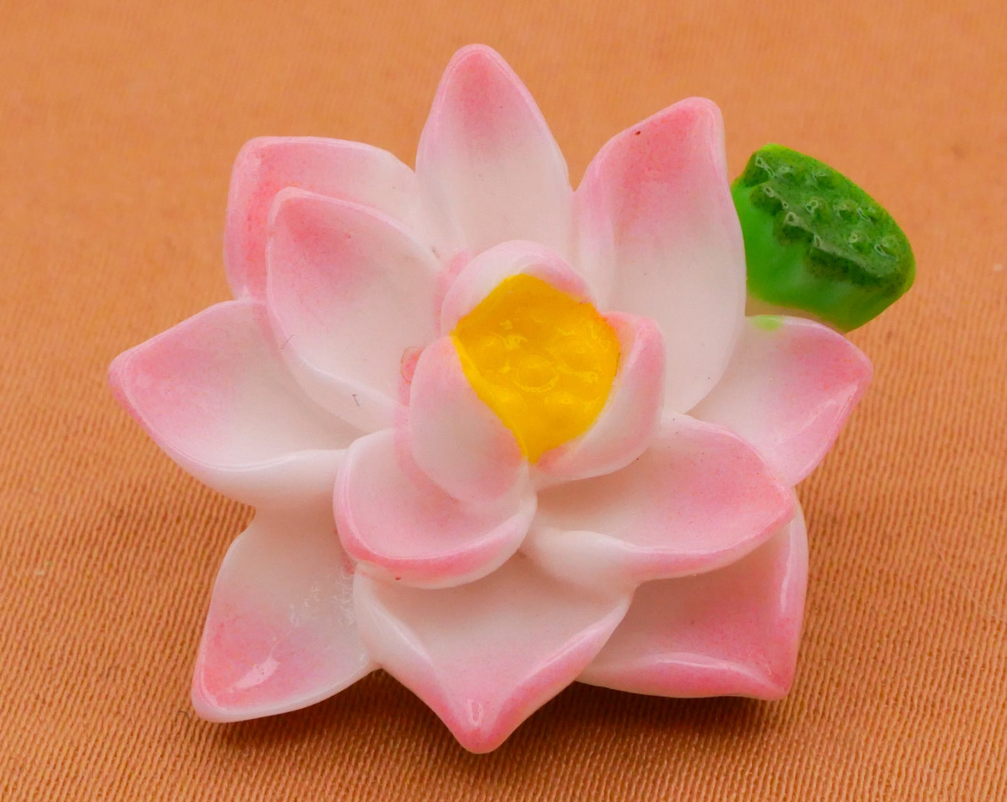 Lotus Flower Seed Pod Plastic Pair of Buttons 24x28mm