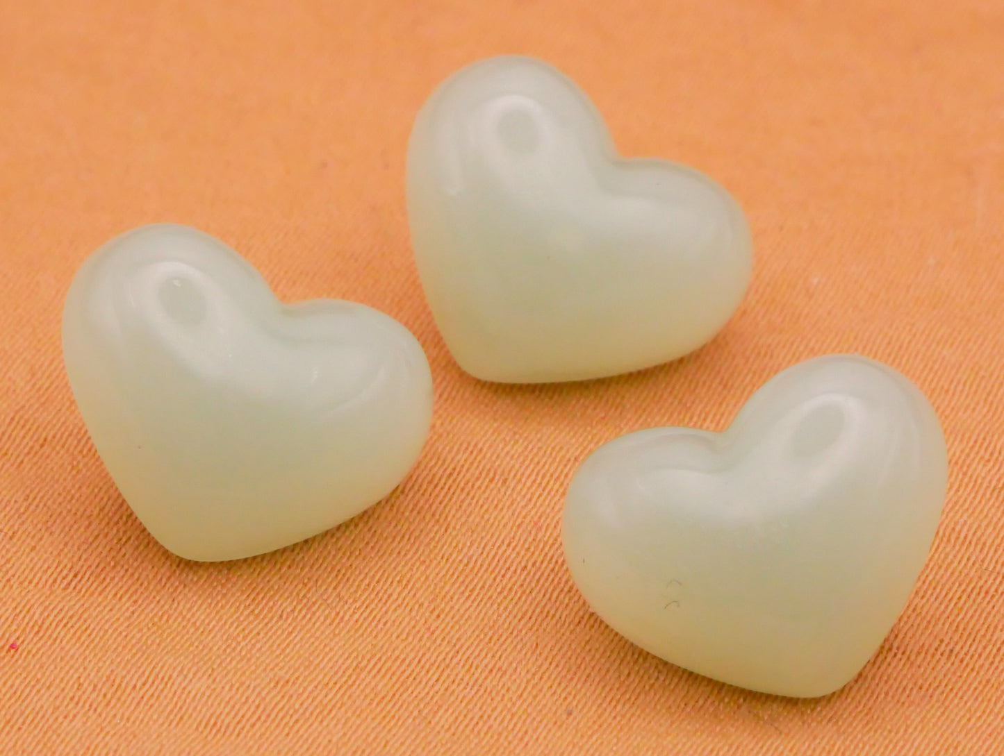 Heart Mint Jade Look Plastic Set of Three Buttons 12x15mm