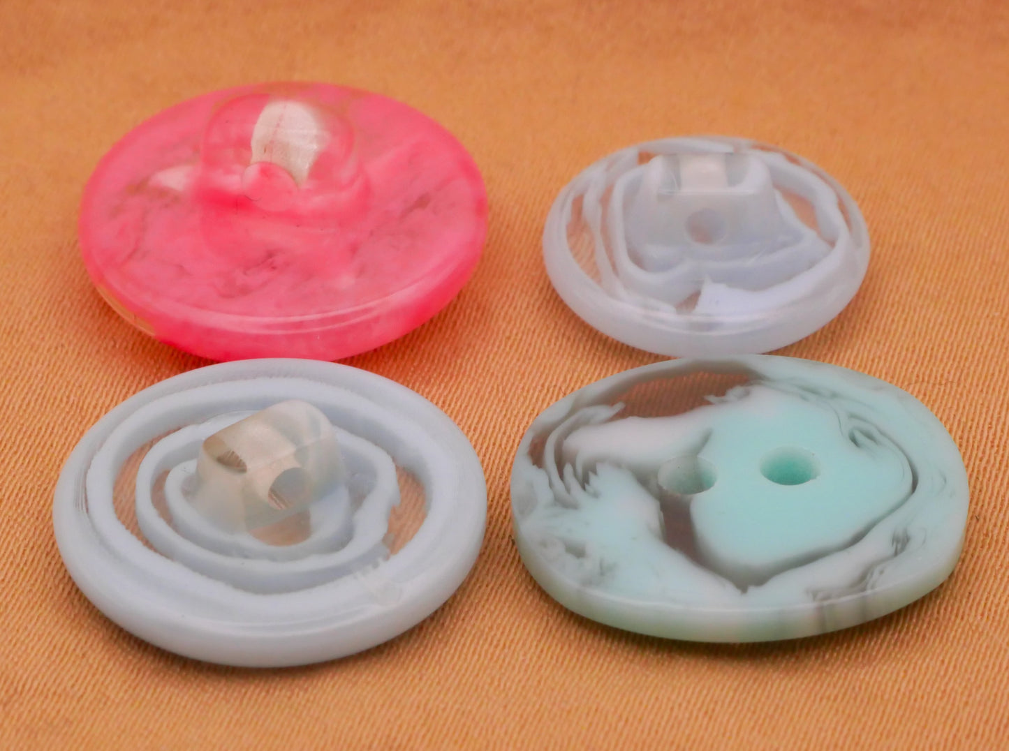 Ocean Swirl Design Vintage Pink Aqua Plastic Button Various 14-19mm