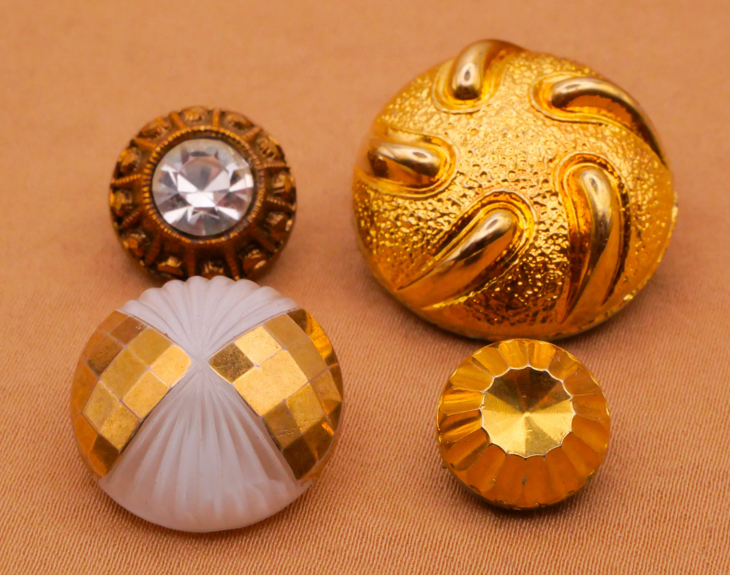 Gold Swirl Sunburst Vintage Glass Button Various 11-23mm