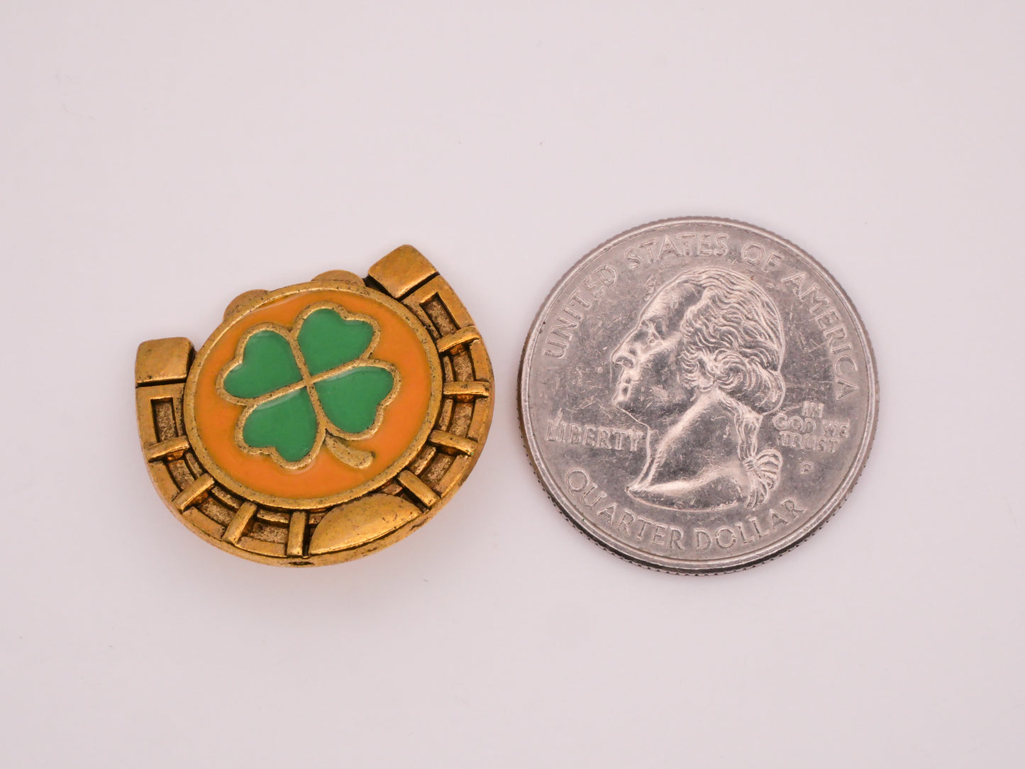 Shamrock Clover Horseshoe Enamel Gold Metal Button 22x24mm
