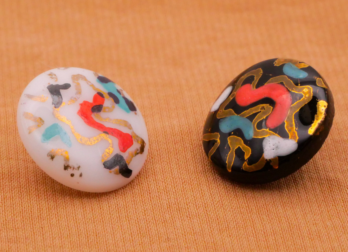 Abstract Hand-Painted Design In Glass Vintage Button Various 13mm