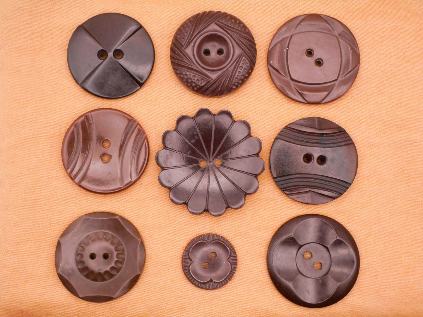 Chocolate Brown Vintage Plastic Button Various 17-33mm