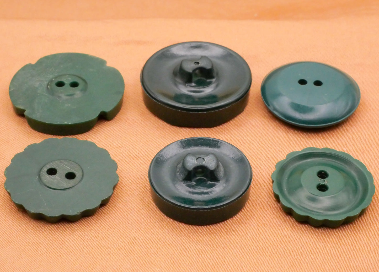 Forest Green Vintage Plastic Button Various 19-23mm