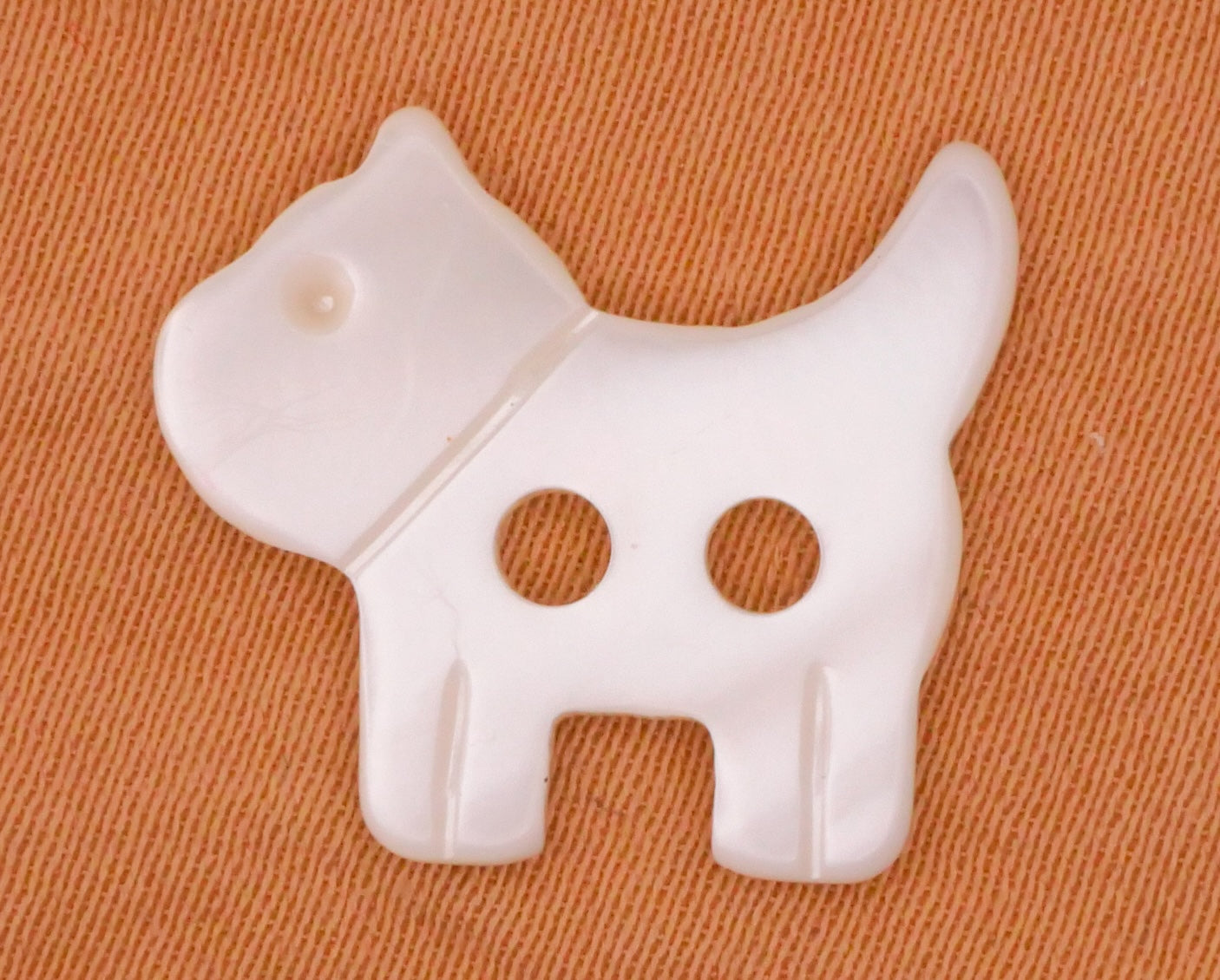 Dog Mother of Pearl Sew-Thru Button 15x17mm