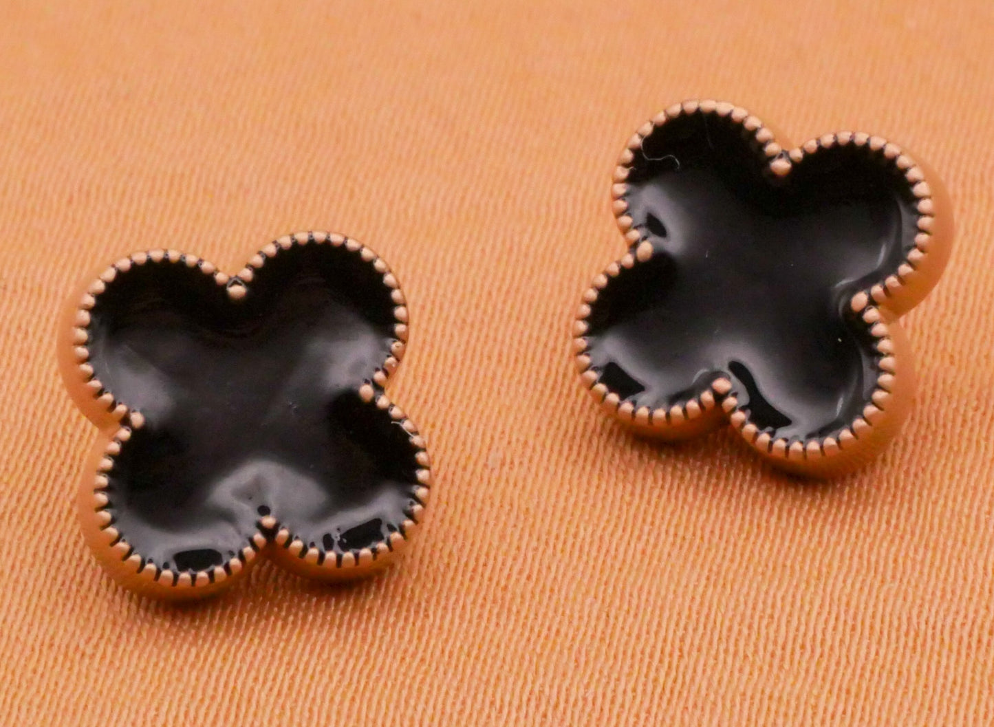 Clover Shape Black Enamel Champagne Metal Pair of Buttons 12mm