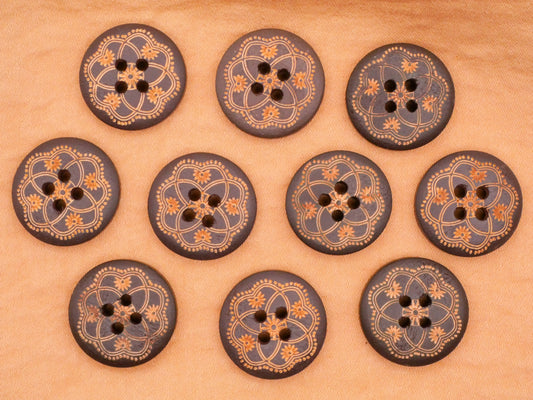 Clover Flower Engraved Wood Set of Ten Buttons 18mm