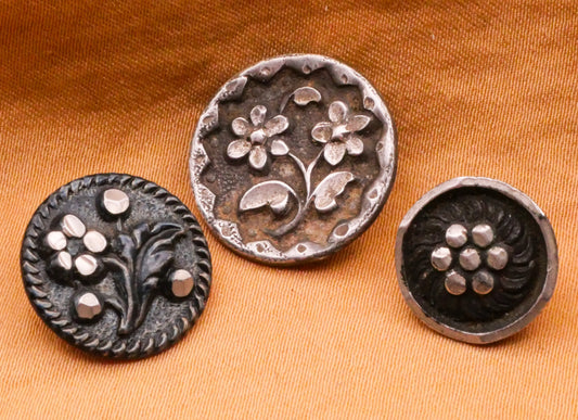 Flower Antique Steel Tinted Metal Button Various 13-17mm