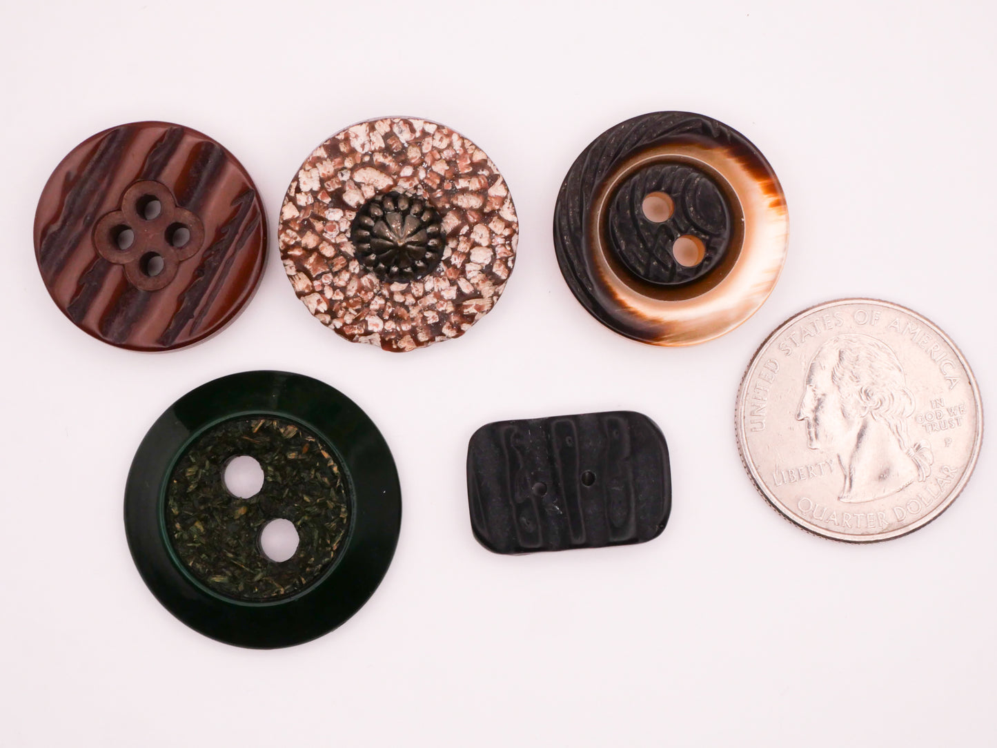 Natural Texture Look Vintage Plastic Button Various 13-27mm