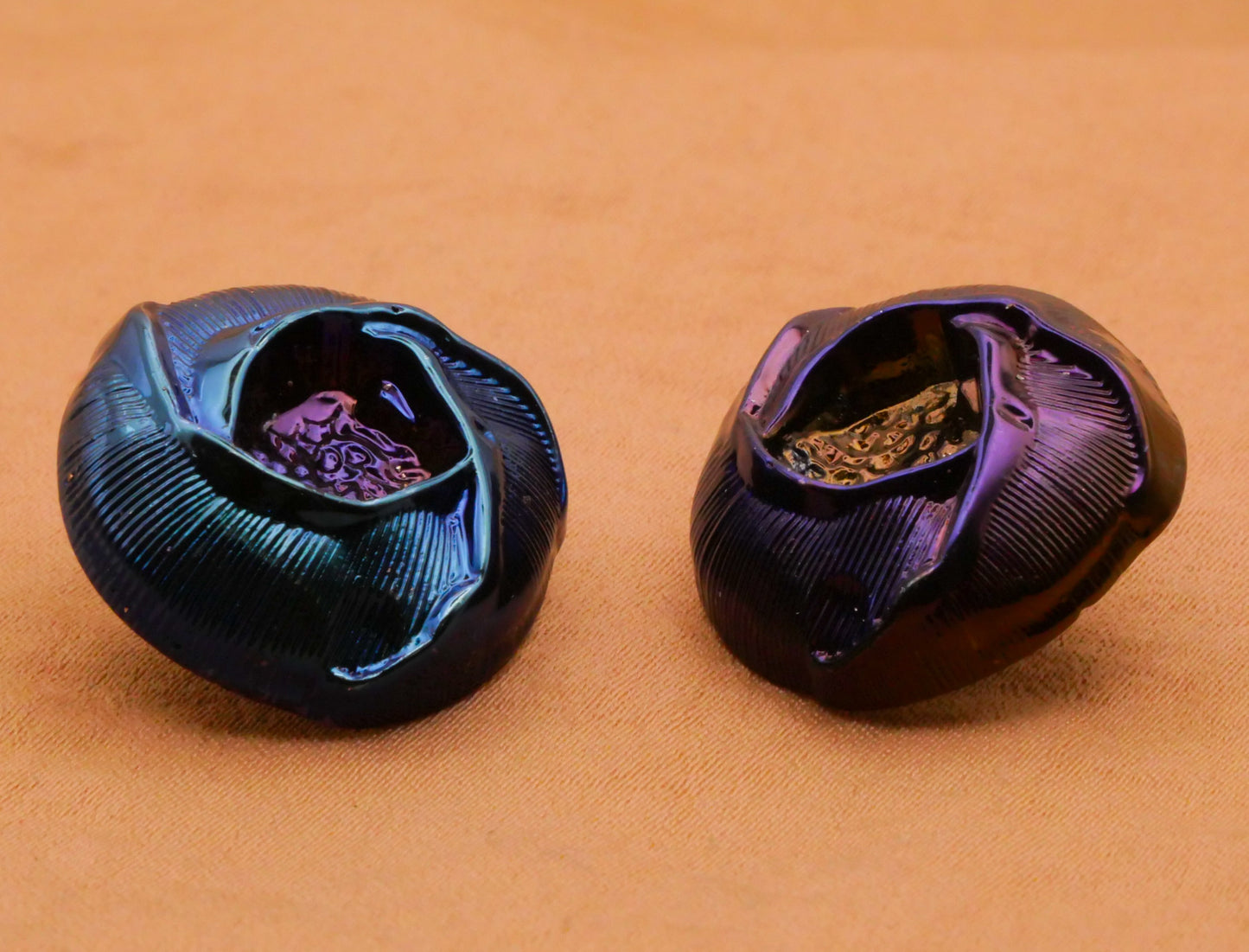 Seed Pod Iridescent Blue Purple Plastic Button Various 21mm