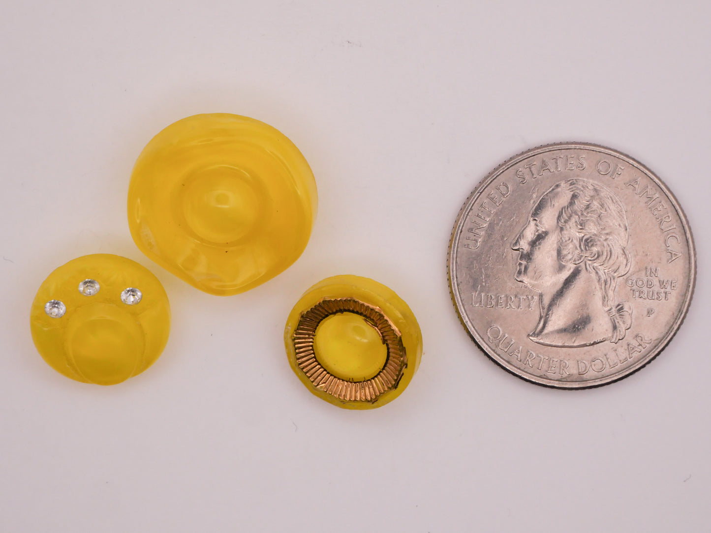 Yellow Moonglow Vintage Glass Button Various 13-18mm