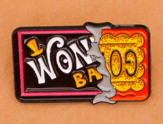Willy Wonka Bar Golden Ticket Enamel Metal Button 20x33mm