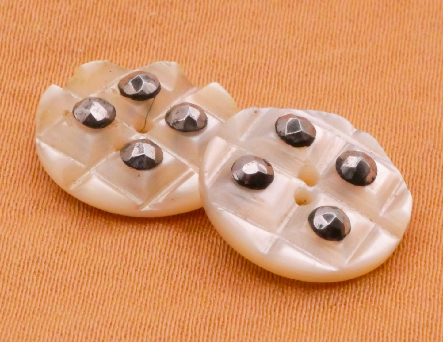 Grid Carved Mother of Pearl Steel Cut Antique Button 13mm
