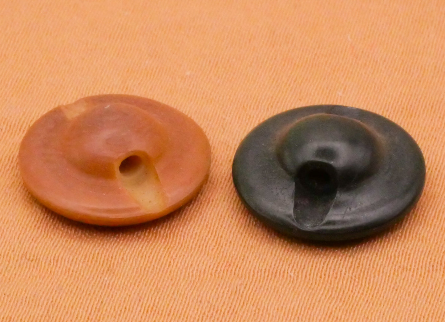 Plaid Weaving Carved Vegetable Ivory Tagua Nut Button Various 14mm
