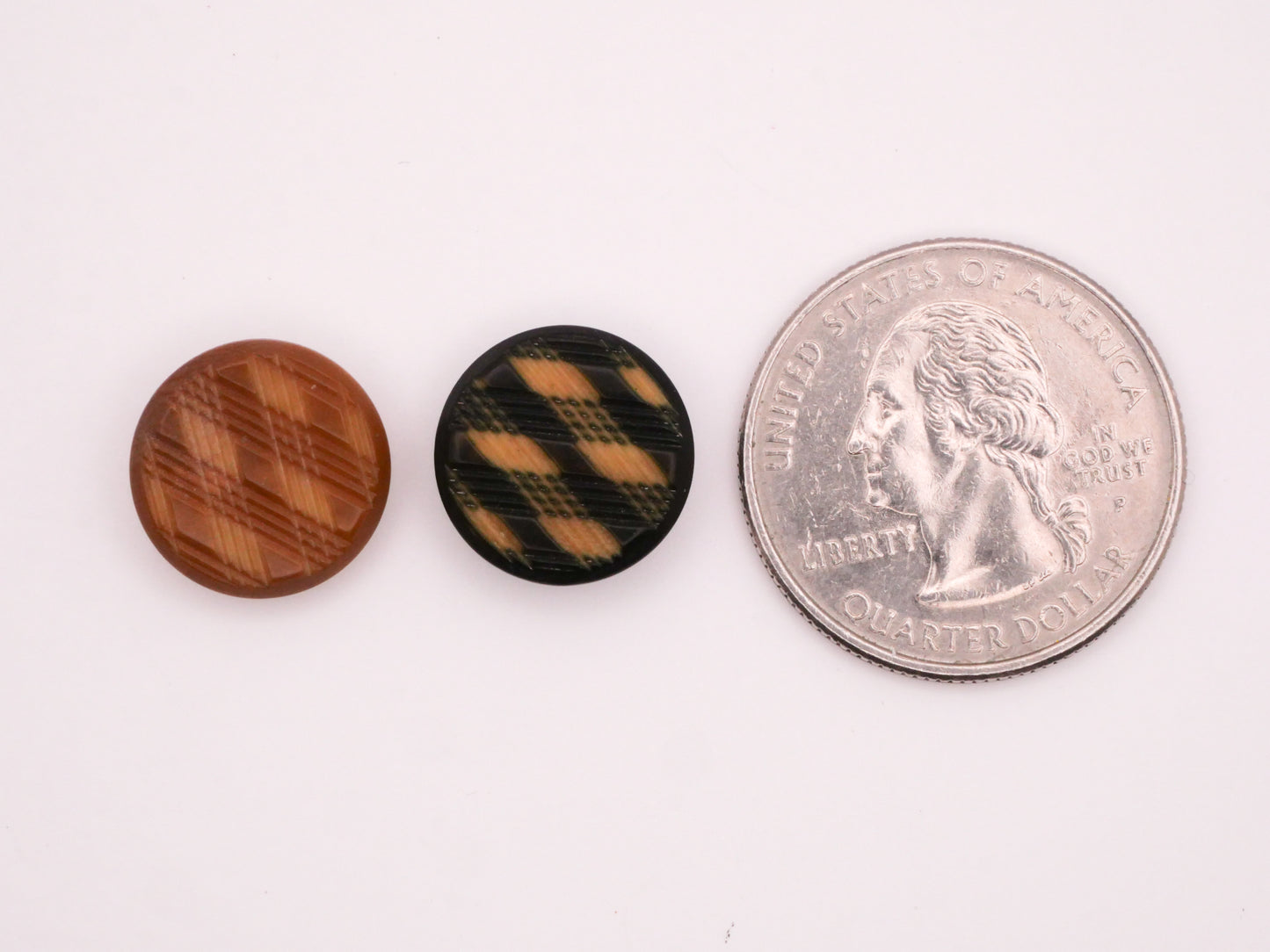 Plaid Weaving Carved Vegetable Ivory Tagua Nut Button Various 14mm