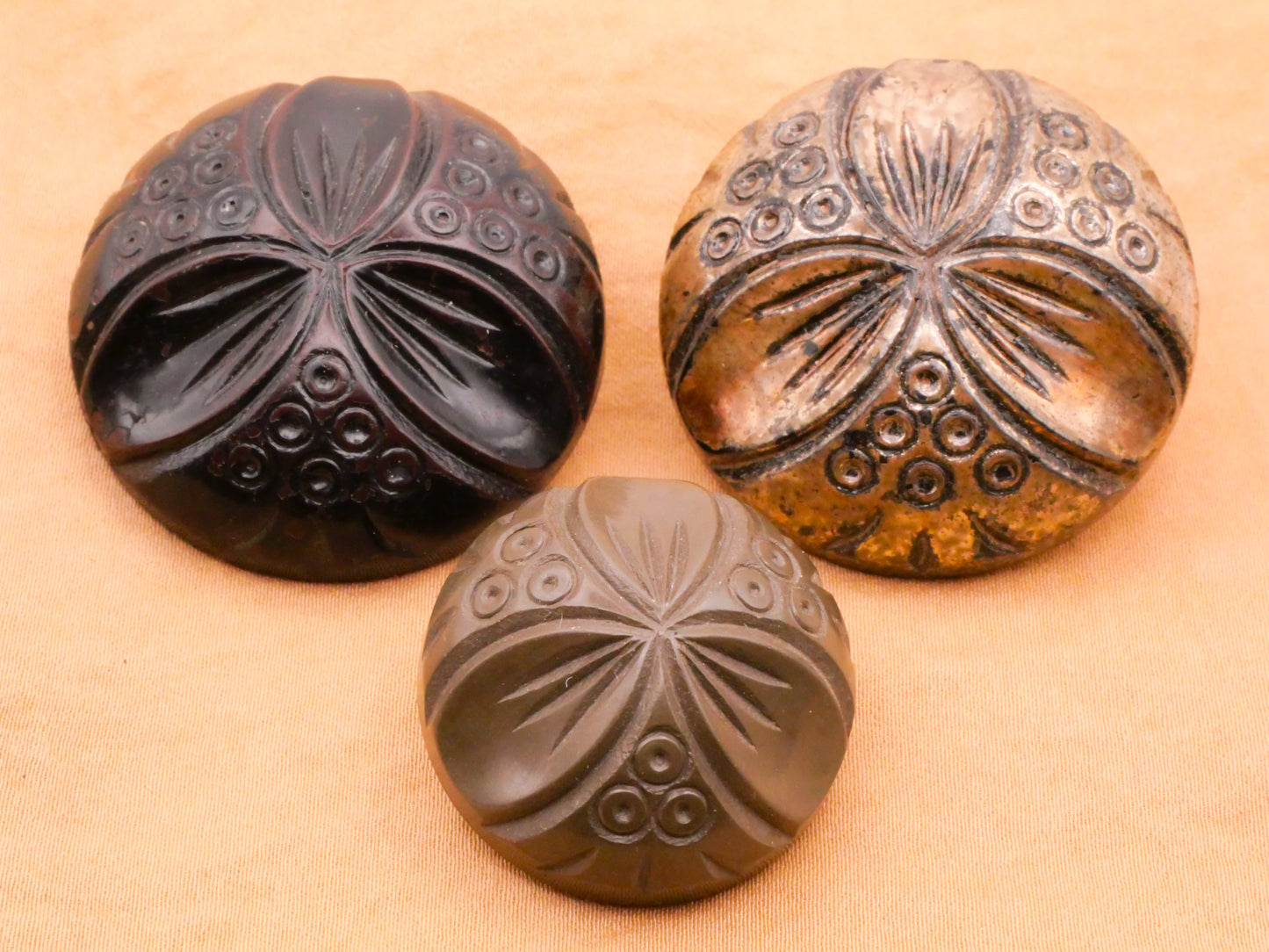 Triad French Early Plastic Button Various 28-38mm