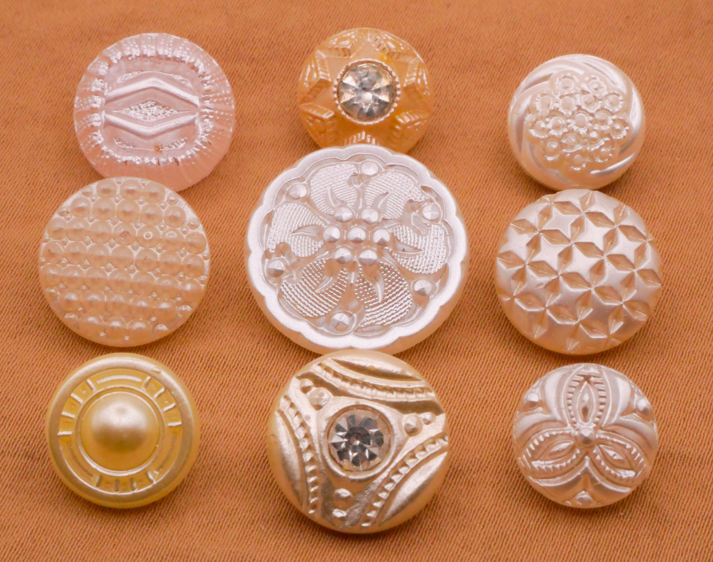 Pearlescent Pearlized White Ivory Vintage Glass Button Various 11-18mm