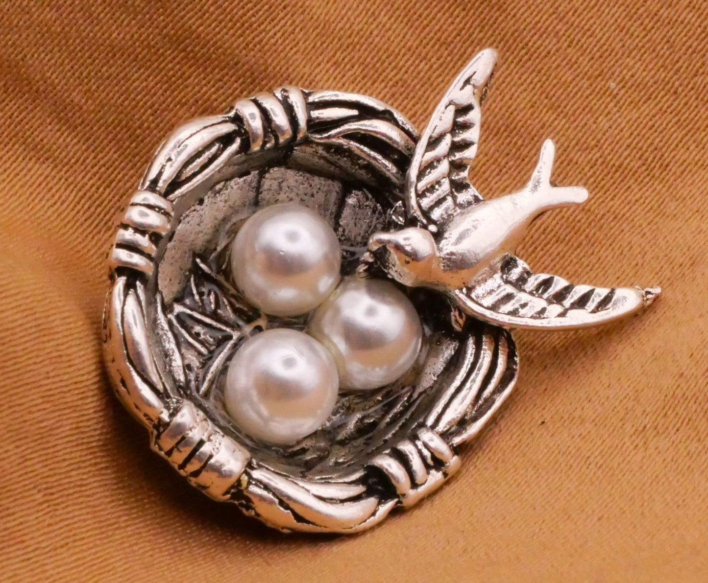 Bird Nest Pearl Eggs Silver Metal Button 19x24mm