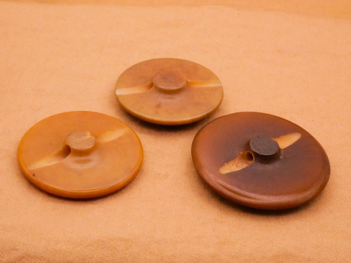 Vegetable Ivory Tagua Nut Subtle Pattern Set of Three Buttons 27-32mm