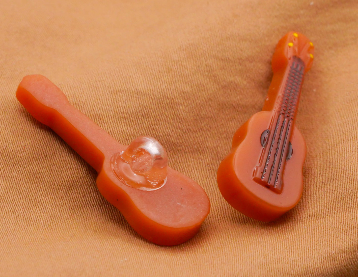 Guitar Ukulele Plastic Pair of Buttons 12x35mm