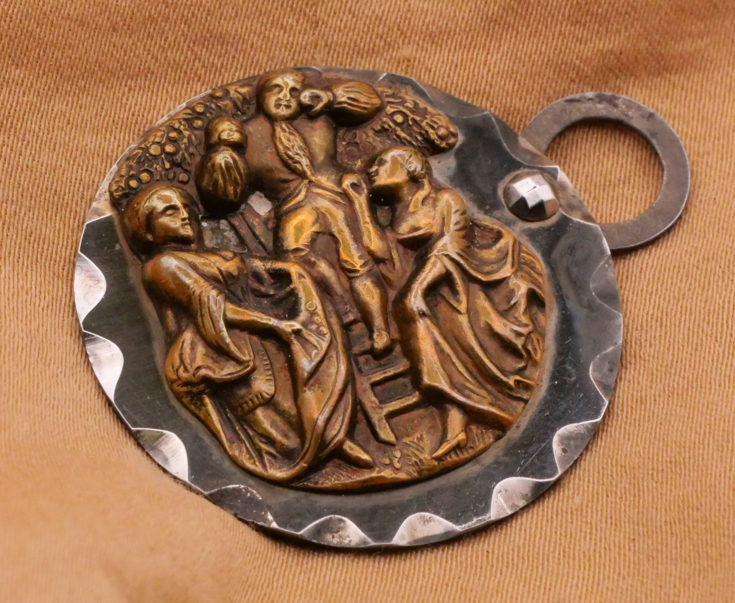 Fruit Orchard Man Women Brass Steel Cloak Clasp Button 29x36mm