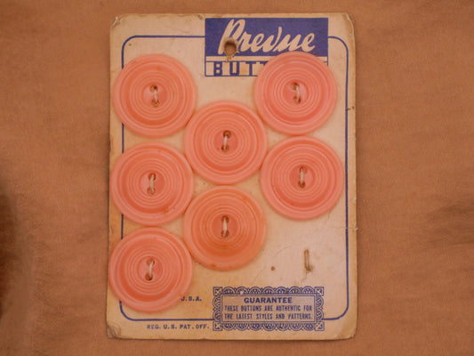 Peachy Pink Vintage Plastic Set of Seven Carded Buttons 22mm