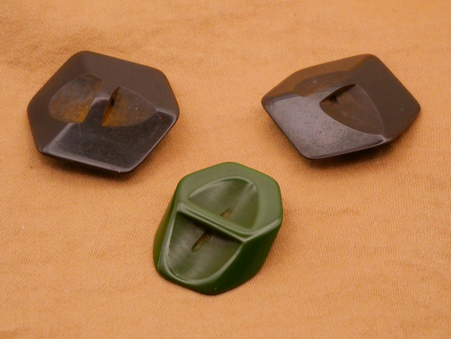 3D Look Cube or Hexagon Column Bakelite Early Plastic Button Various 20-29mm
