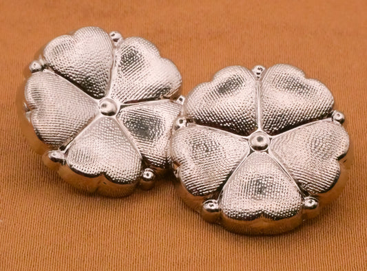 Flower Heart Petals Silver Plastic Pair of Buttons 21mm